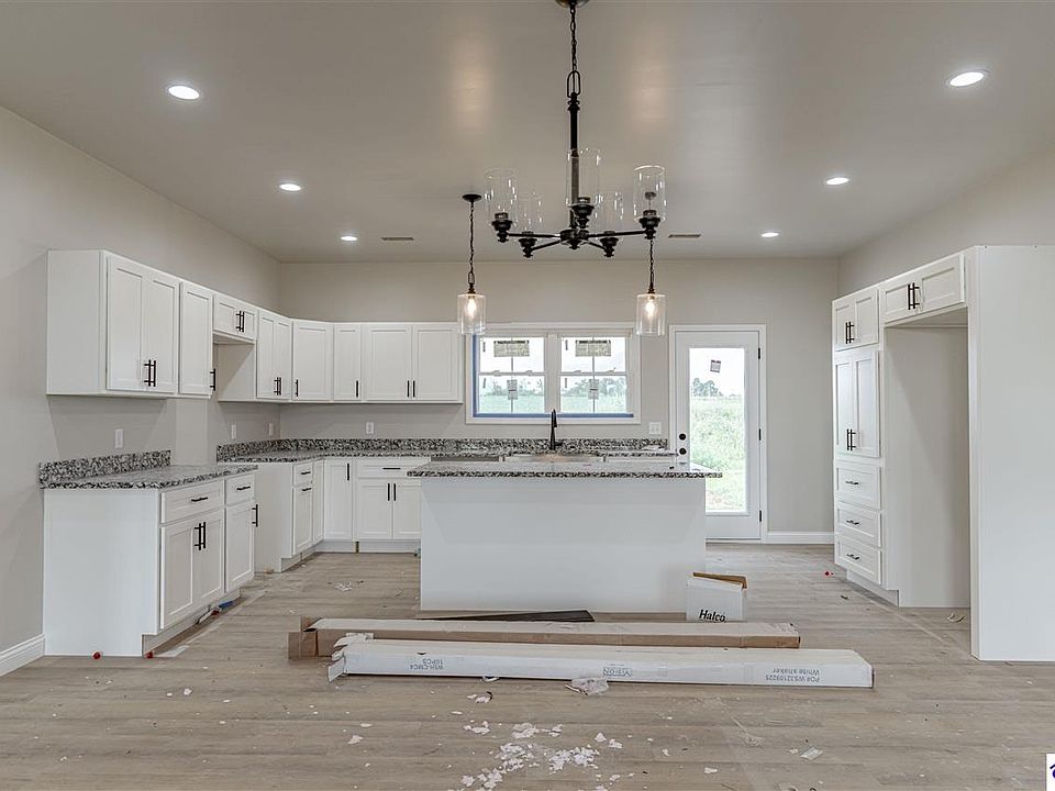 402 Bluegrass Dr, Campbellsville, KY 42718 Zillow