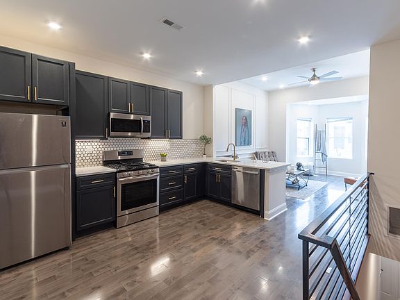 3rd image of 5227 Walnut St Floor 2