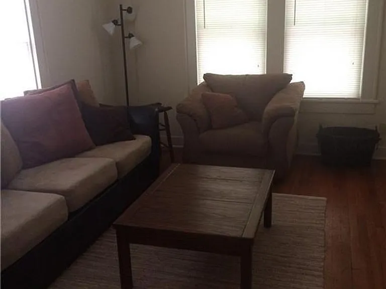 707 1/2 Graham Pl — Photo 5
