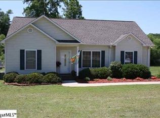 104 Sugar Maple Dr, Pickens, SC 29671