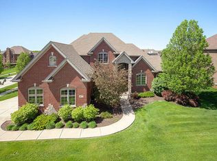 16679 Windsor Ct, Lemont, IL 60439