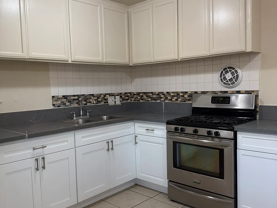2348 W Valencia Dr #1