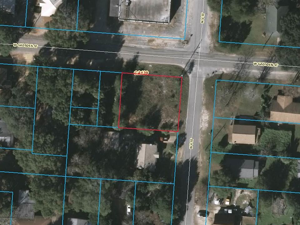 1st image of 619 N V St