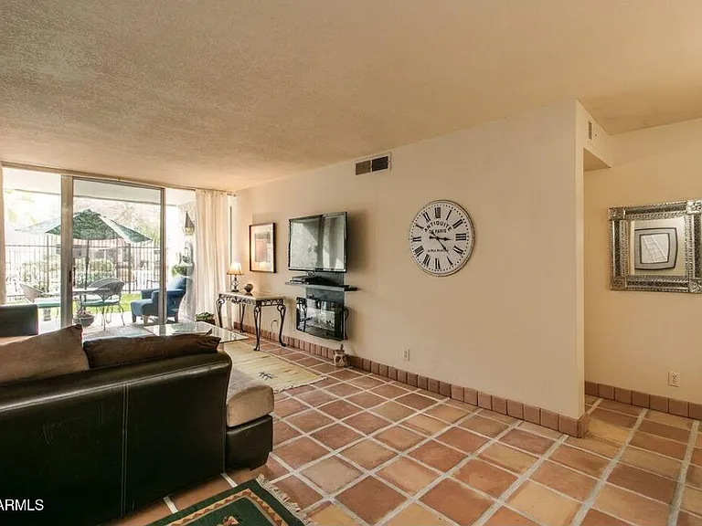 7625 E Camelback Rd #B117 — Photo 7