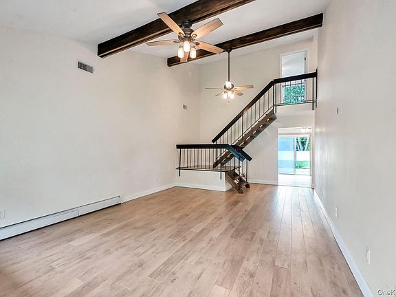 2nd image of 4 Hale Lane