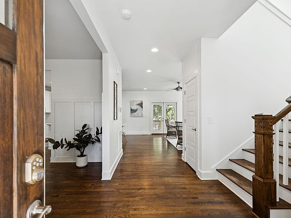 2nd image of 6018B Deal Ave