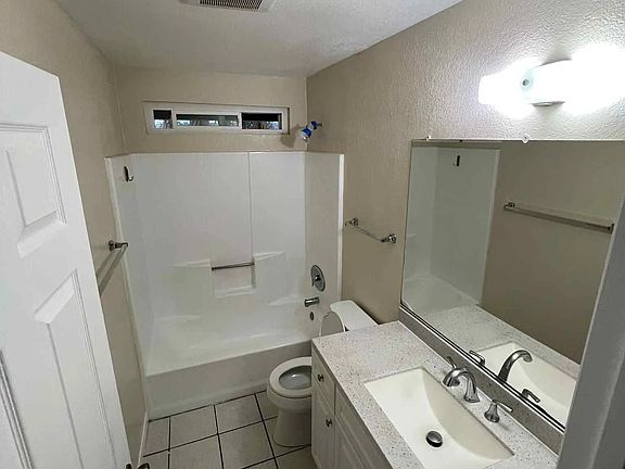 5th image of 9095-97 Fitzgerald Way