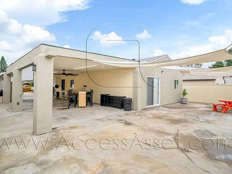 1636 Zoro Way — Photo 23