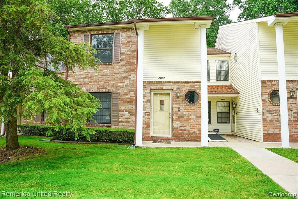 35809 Castlewood Ct, Westland, MI 48185 MLS 20230051207 Zillow