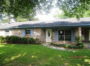 46109 Sunset Dr, Bay Minette, AL 36507