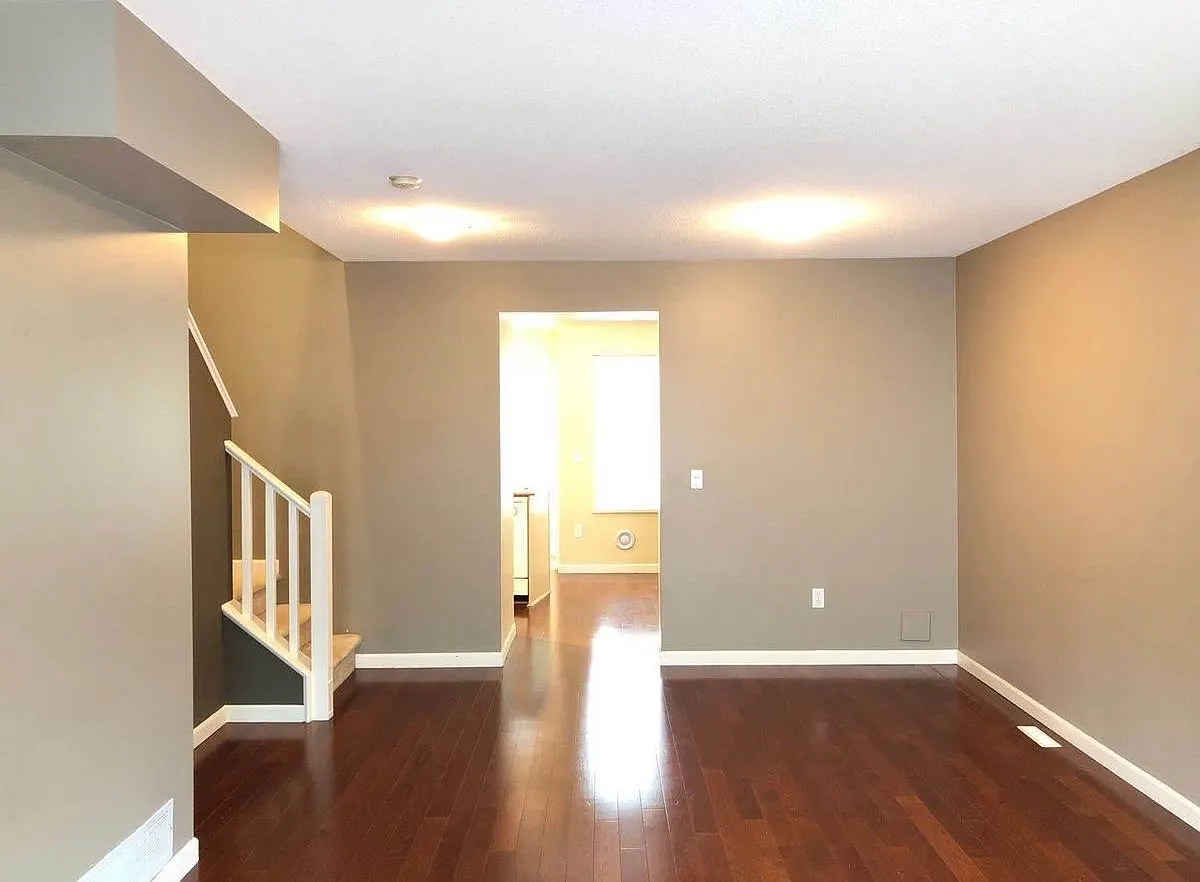 2 bed, 1177 sqft, $2,200 — Photo 3