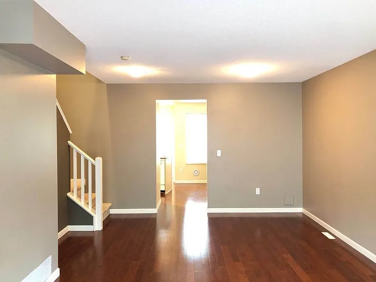 18883 65th Ave — Photo 3