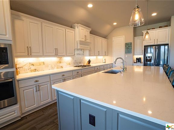 5th image of 665 Vale Ct