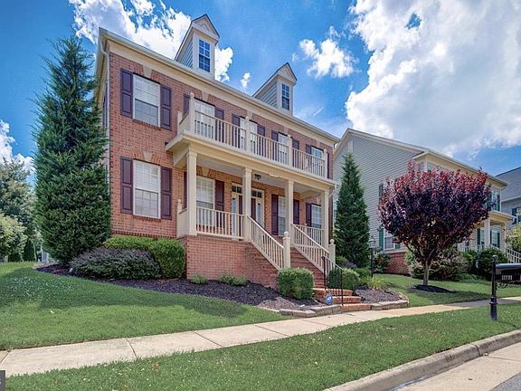 3rd image of 11701 Town Green Rd