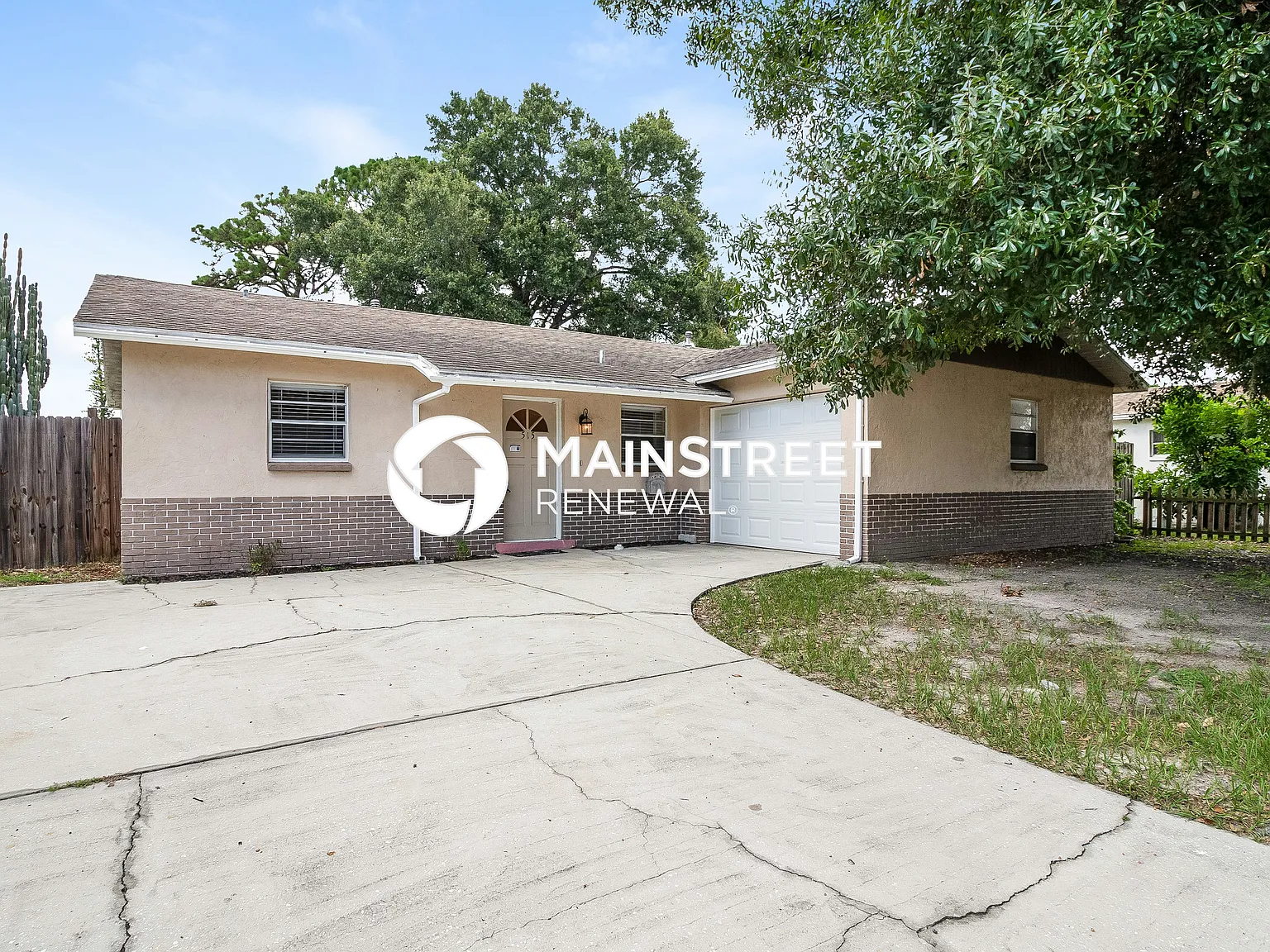 515 65th Ave Dr W — Photo 1
