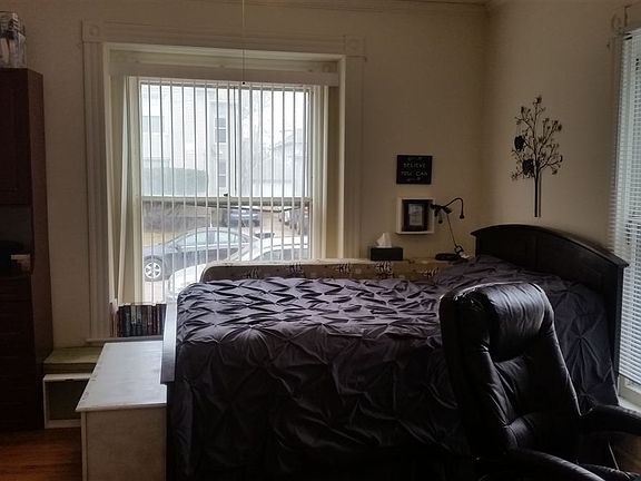 110 #2 - Bdrm 1 - 2015