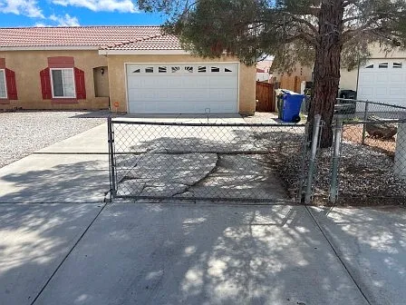 10747 Tolliver St Photo 1