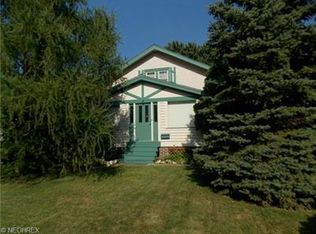 4277 W 219th St, Fairview Park, OH