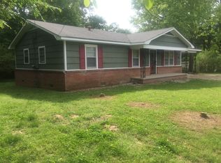 52 Ridgemont Dr, Jackson, TN 38305