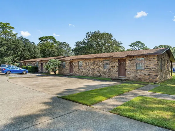 818 Lark St APT 4, Fort Walton Beach, FL 32547