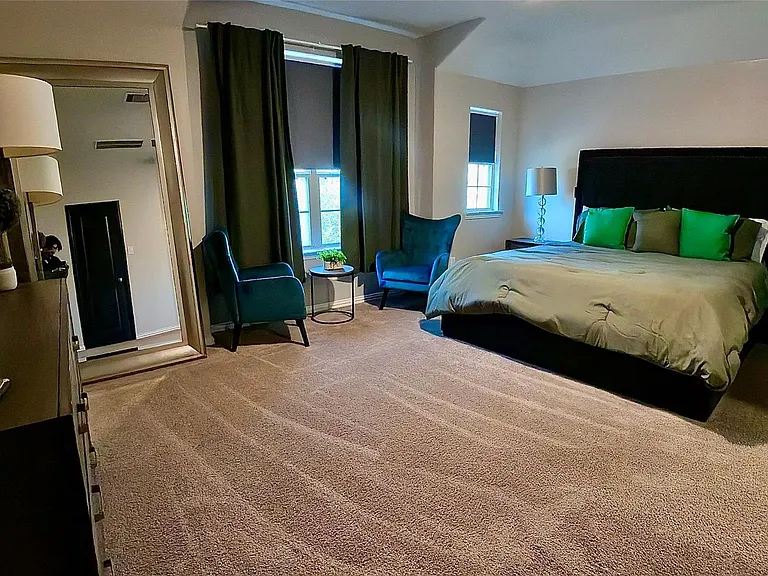 214 Club Crest Ln — Photo 7