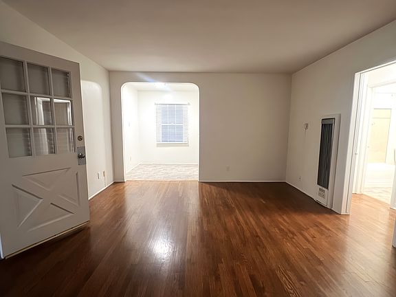 5th image of 230 Avenue G #A
