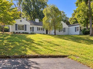 7 Flower Ln, Greenwich, CT 06831