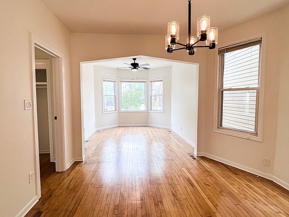 4th image of 3549 W Shakespeare Ave #1