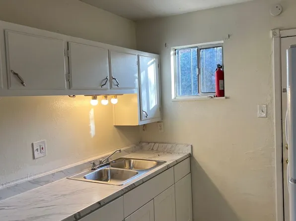 Virginia Property, 410 Virginia St NE #3, Albuquerque, NM 87108