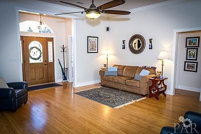 4th image of 3381 Indian Hills Dr