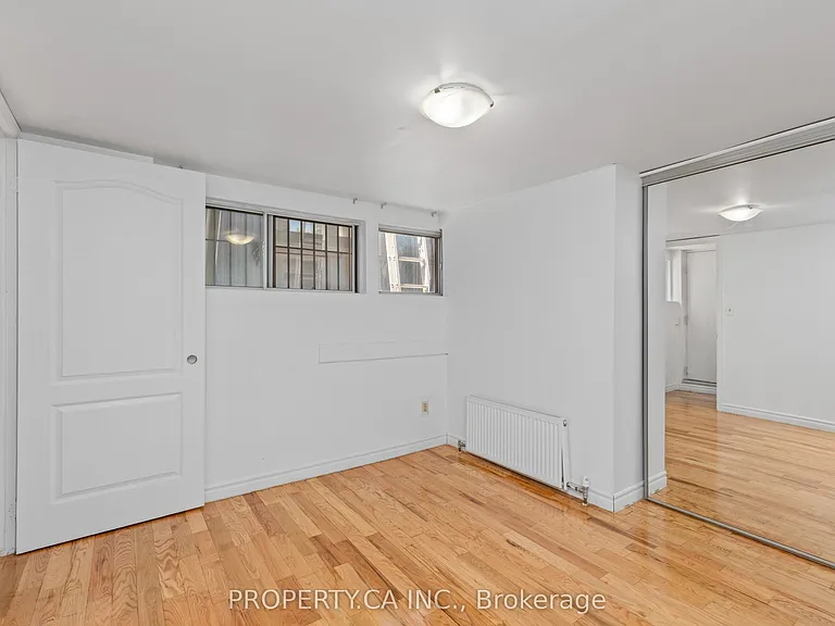1989 Yonge St #100 — Photo 15
