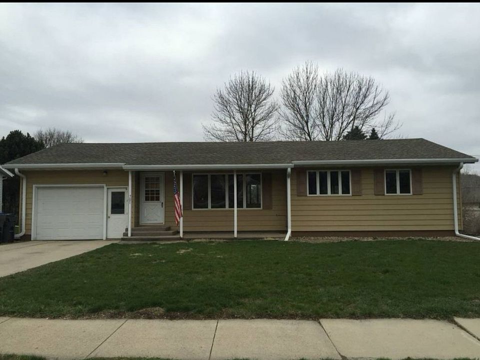 1st image of 701 James Ave