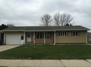 701 James Ave, Mankato, MN 56001