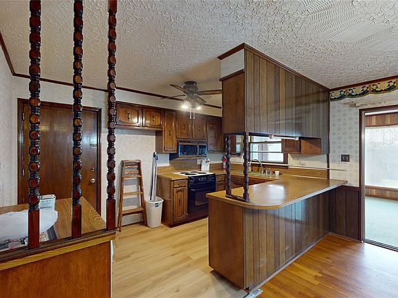 4th image of 1571 Home Trl