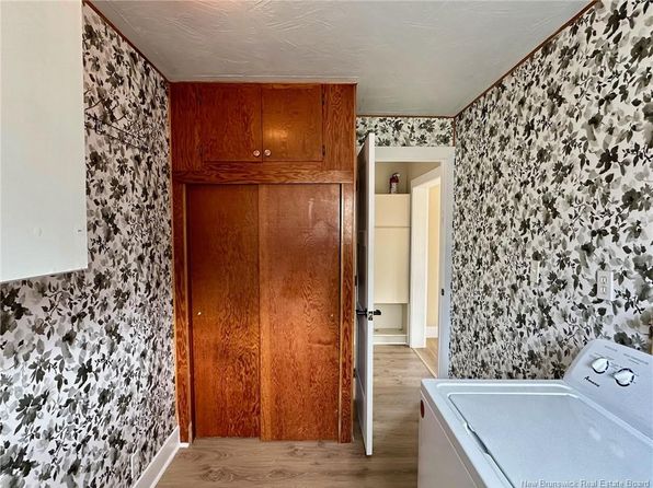 31 Daye St, Plaster Rock, NB E7G 1L2