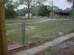 142 Heffernan Dr, Lanark Village, FL 32323