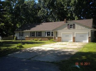 7285 Allendale Dr, Mentor, OH 44060