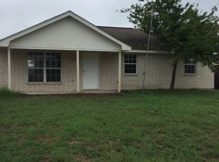 208 Wendler Ln, Troy, TX 76579