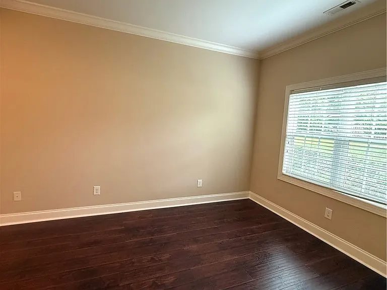321 Gallery Dr #102 — Photo 14