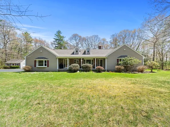 1 Katies Way, Lakeville, MA 02347