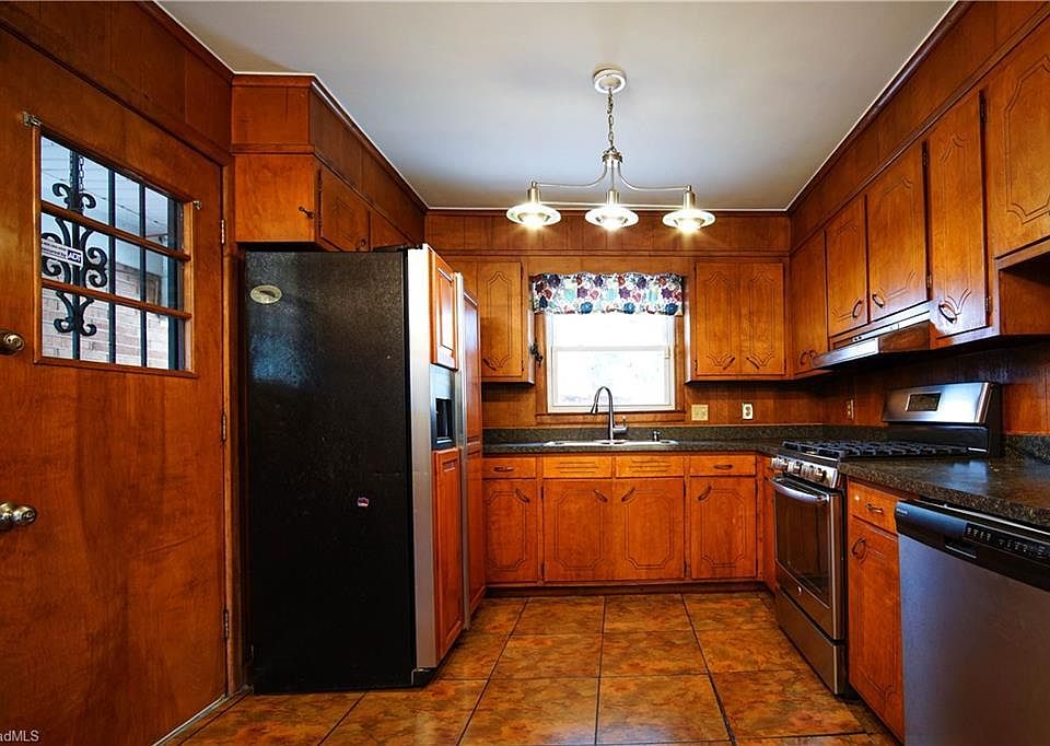 1st image of 608 S Williamson Ave