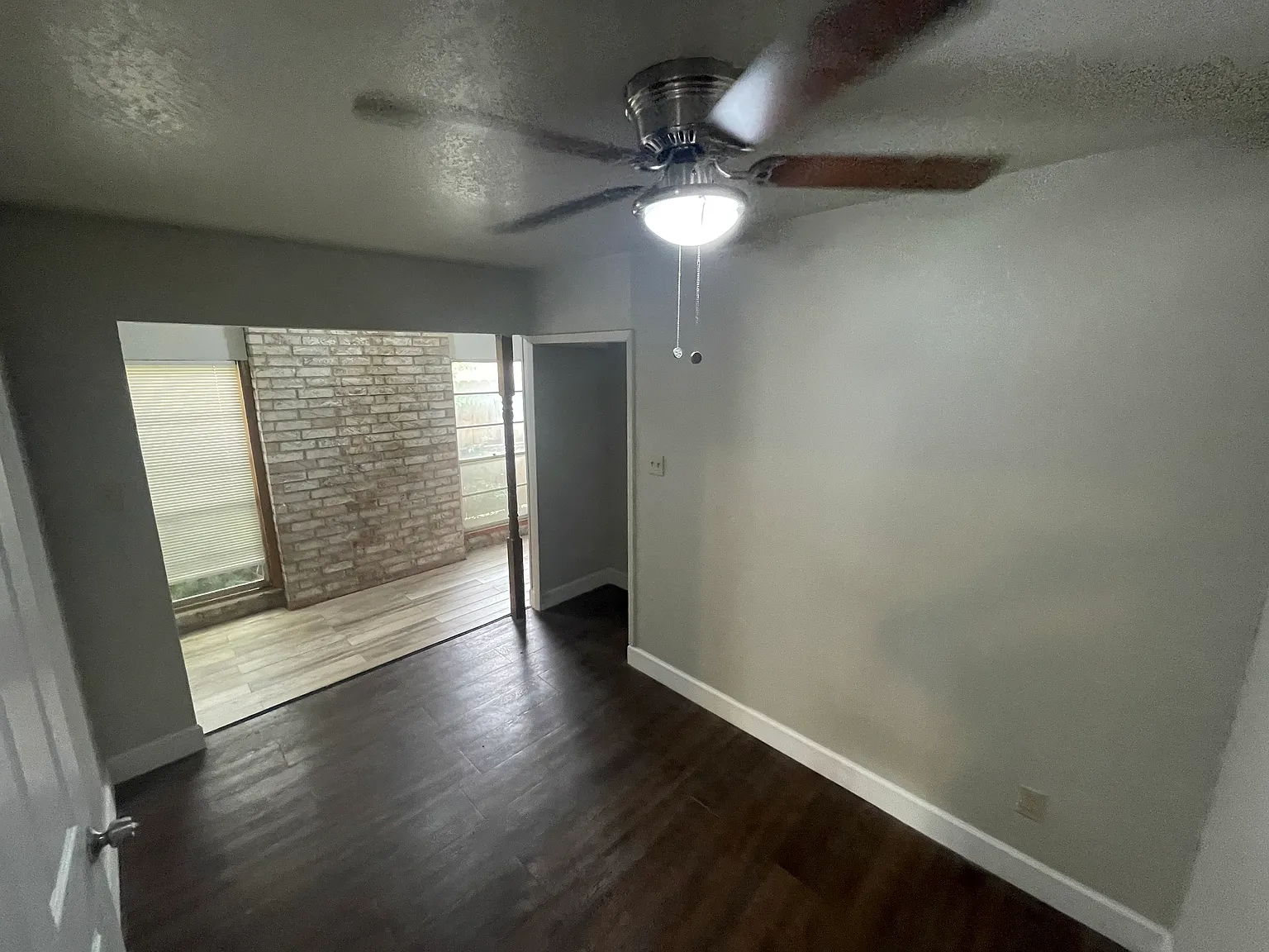 4 bed, 2.0 bath, 1450 sqft, $1,600 — Photo 4