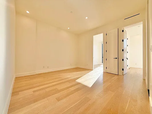 Rented by Doorway NYC, LLC | media 11