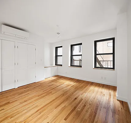 Rented by OFFICIAL | media 12