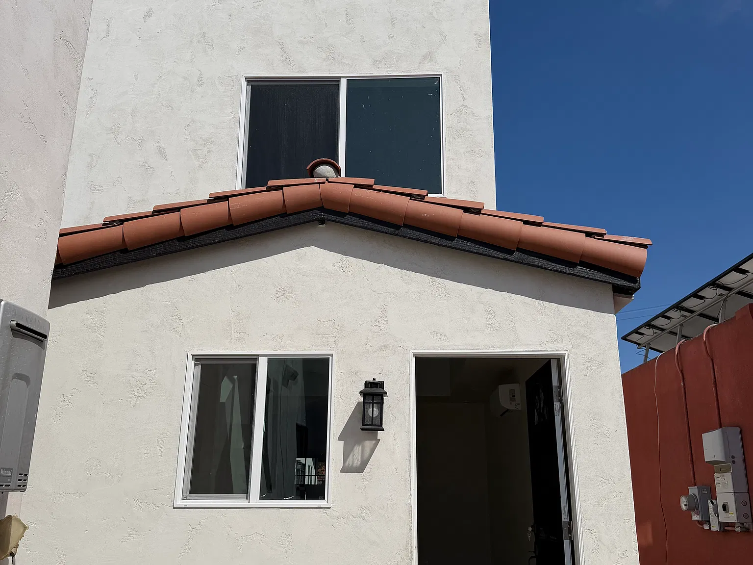 1 bed, 530 sqft, $2,400 — Photo 2
