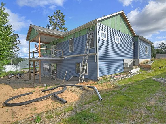 3rd image of 1362 Nightingale Ln