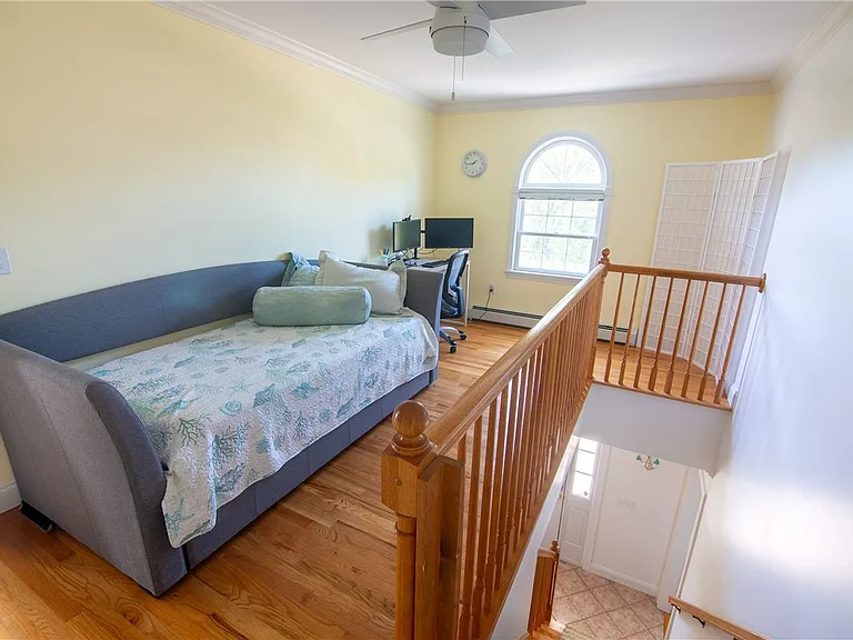 25 Sycamore Dr — Photo 13