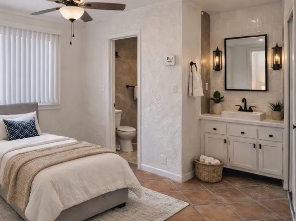 37112 Palo Verde Dr, Cathedral City, CA