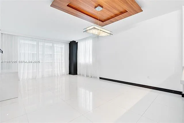 55 SE 6th St #1607 — Photo 11