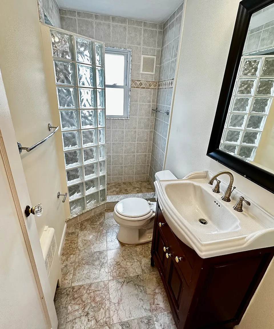 3 bed, 1500 sqft, $3,300 — Photo 3